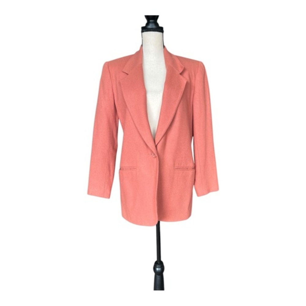 Requirements Light Coral Blazer with Notched Lapels and Structured Shoulders 6